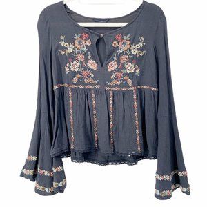 American Eagle Floral Embroidered Bell Sleeve Boho